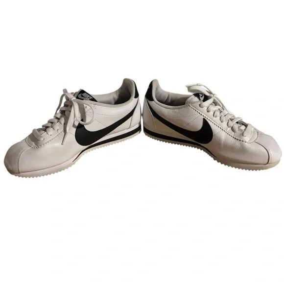 Nike Cortez Sneakers - Picture 5 of 9